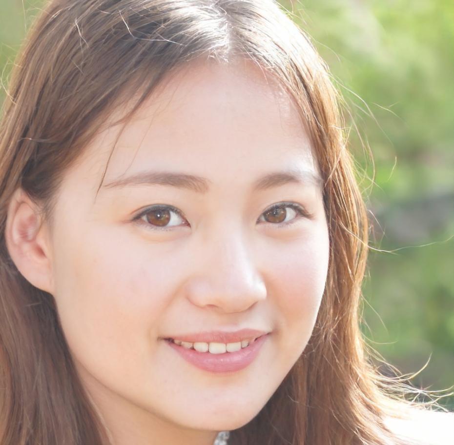 Expertin für kreative Make-up Stile